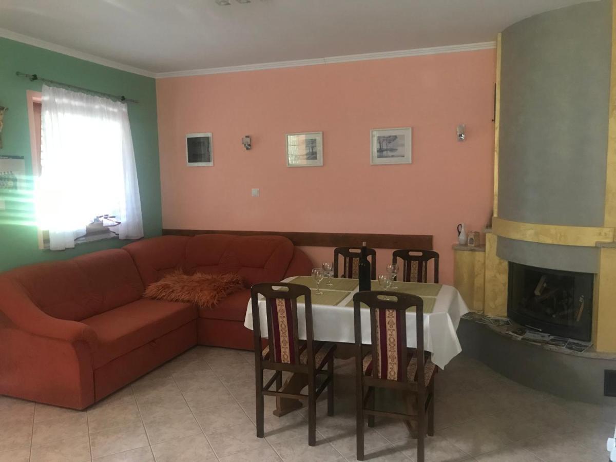 Kuca Za Odmor Magdalena&V Apartment Krapina Luaran gambar